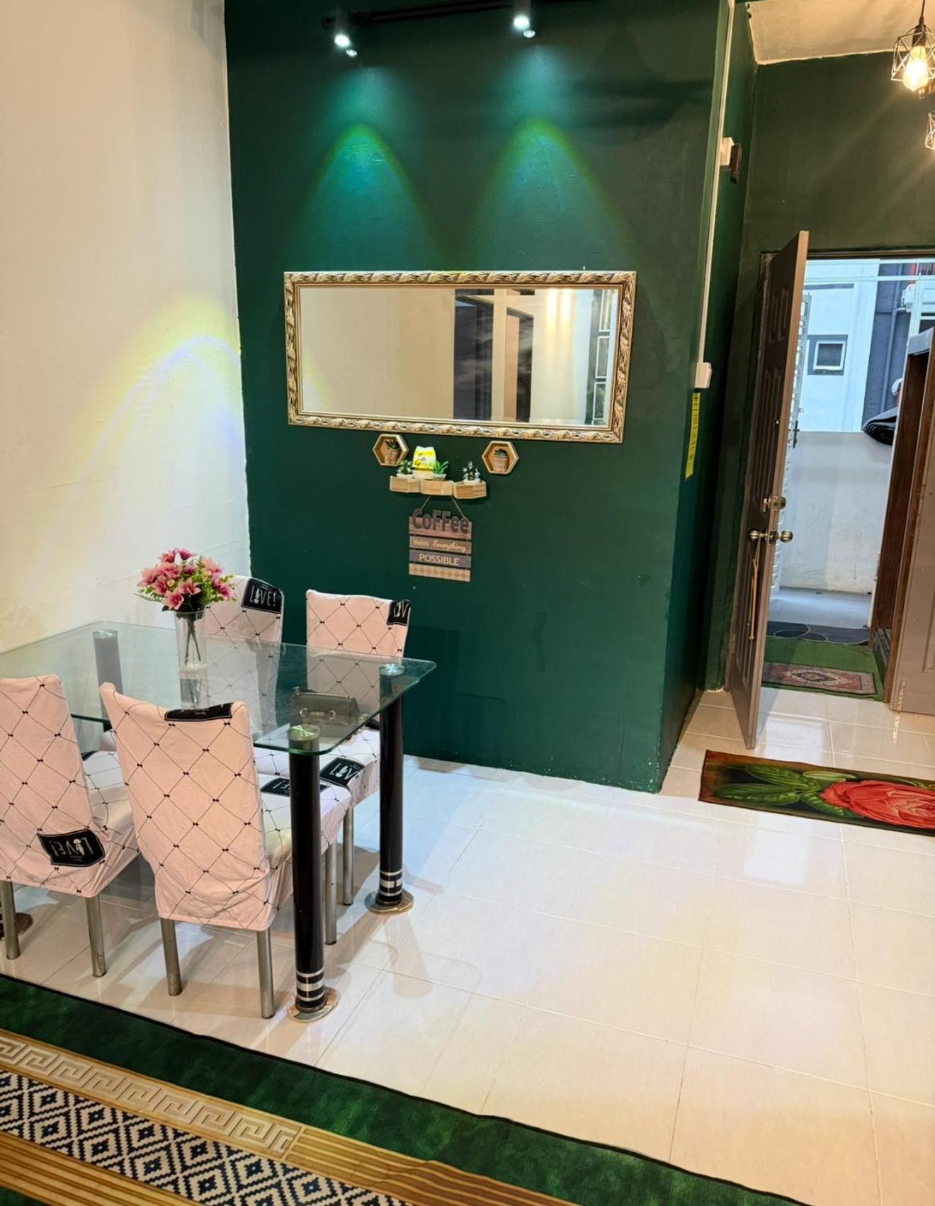 Zarraz Homestay Emerald Avenue Centrum Brinchang Cameron Bagian luar foto